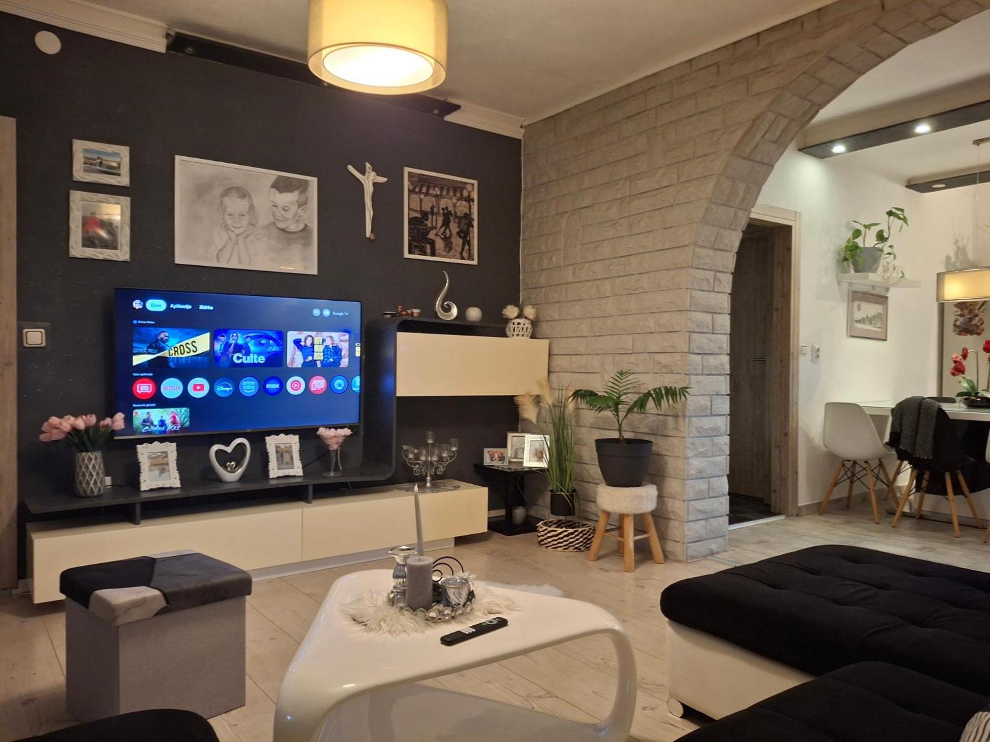 Apartment L&L شيبينيك المظهر الخارجي الصورة